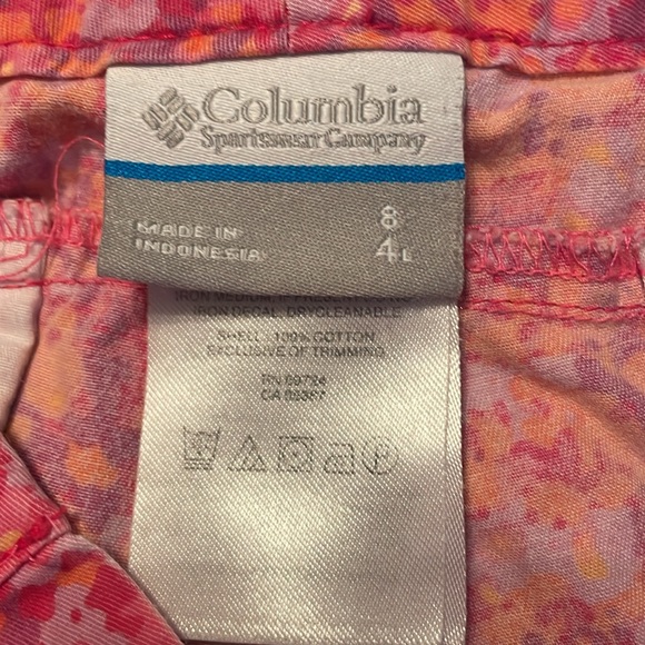 Columbia Shorts / women’s size 8 . Pink floral print. EUC - Picture 3 of 9